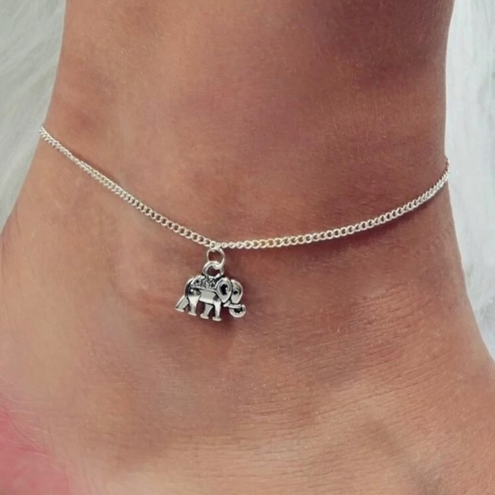 JUST ARRIVED!  Silver Elephant Charm Anklet
